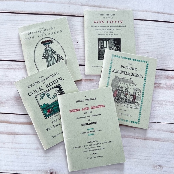 Vintage The Little Library by Scholar Press Set of Five Mini Books with Case - Picture 7 of 15